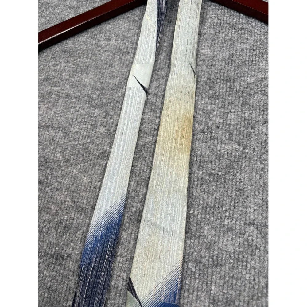Vintage 1950s 60s Wembley Blue Grey Abstract Barkcloth Texture Skinny Necktie